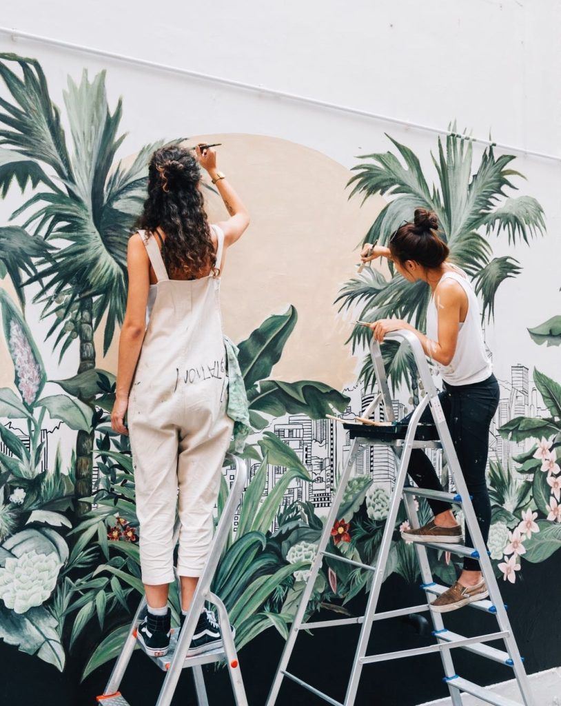 Creative Chameleons: Muralist Carol Mui