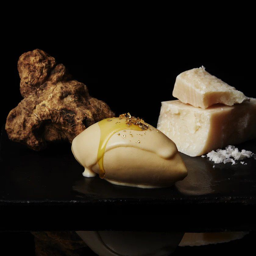 This Japanese ‘Byakuya’ Ice Cream Is the Most Expensive Ice Cream in the World