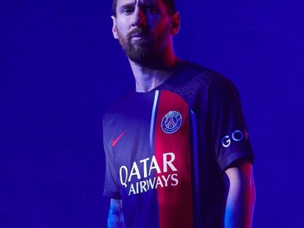 Unique: Neymar's PSG Player Jersey with Greeting & Signature