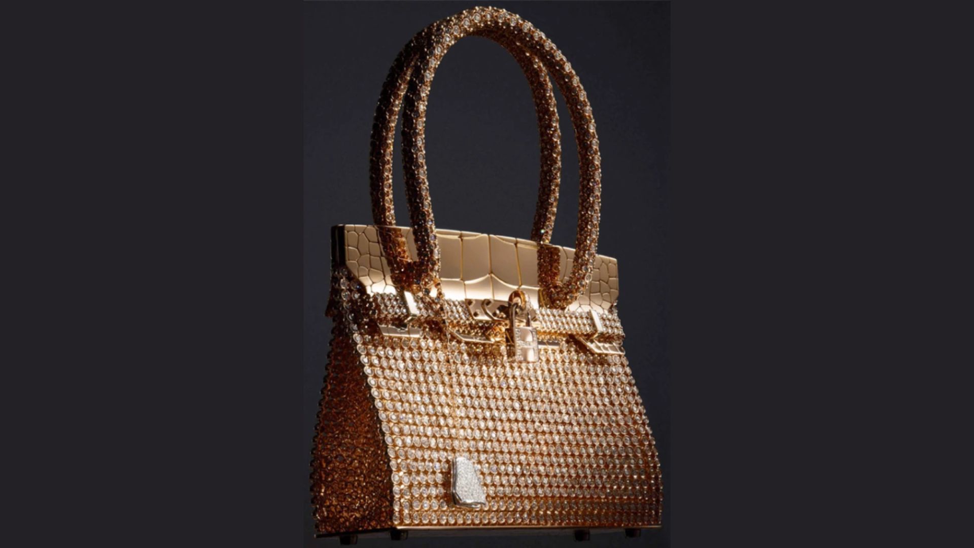 Perfect size to me! Hermes Birkin, Birkin Bag, Birkin 30, Birkin Gold, Gold  Birkin / Fendi Bag Charm