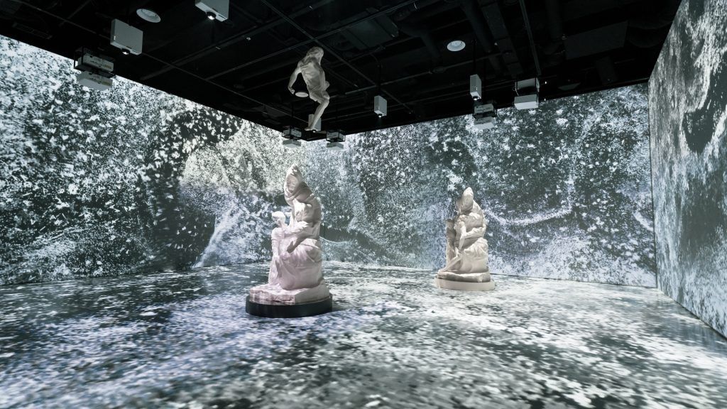A Special Exhibition at Kiaf Seoul 2023 Explores Where Art and Tech Meet