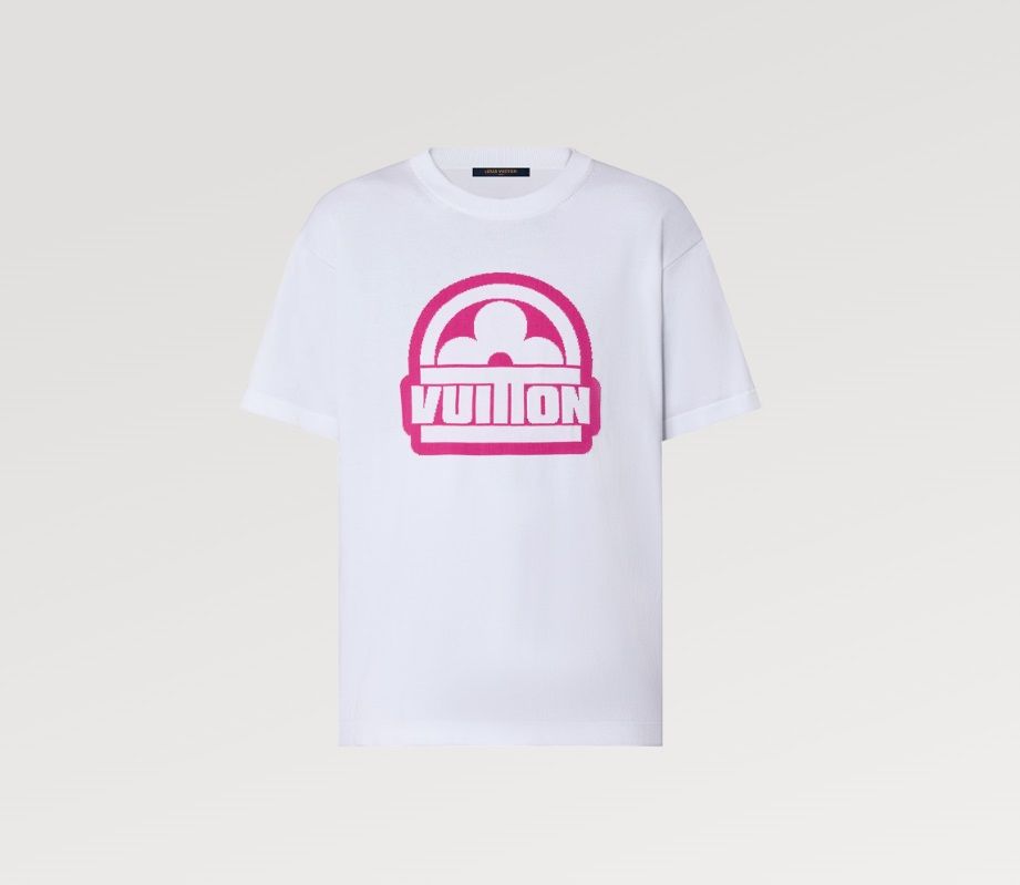 Louis Vuitton Plain Logo Luxury T-Shirts in 2023