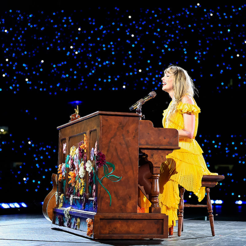 taylor swift at her eras tour in rio de janeiro, marina bay sands in singapore has released concert packages