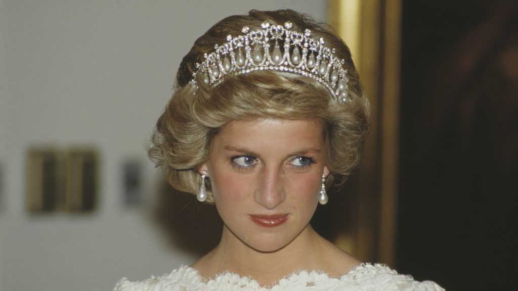 british royal tiara cambridge lover's knot tiara on princess diana