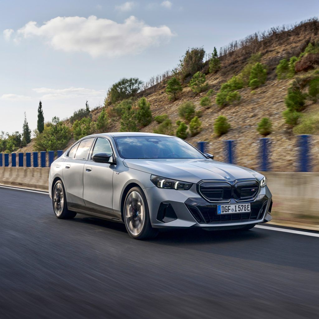BMW’s New i5 Redefines Elegance with New Technology