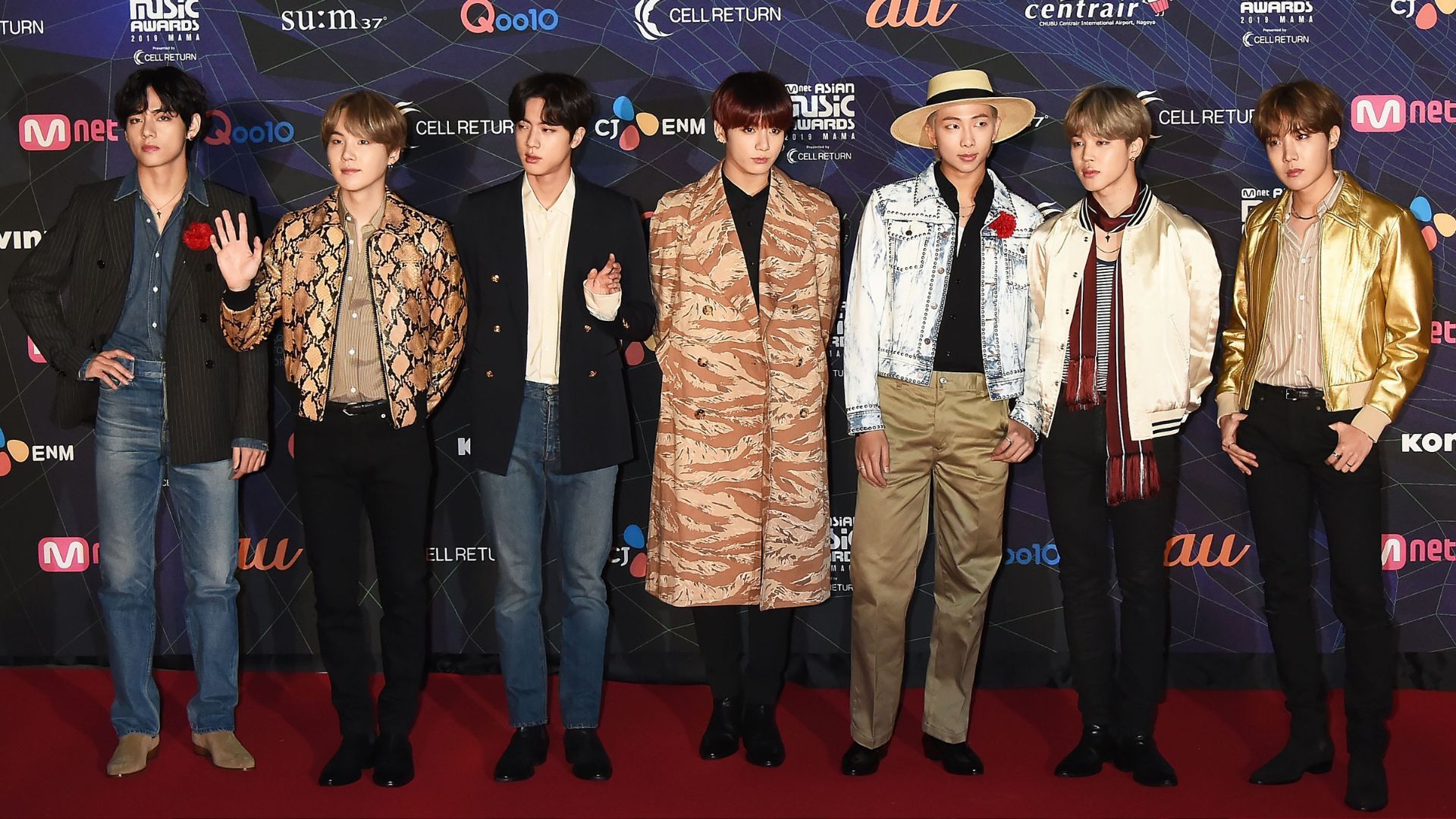 BTS matching outfits