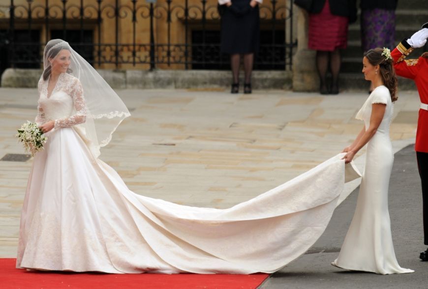 The Subtle Meaning Behind Kate Middleton's Lace Dress