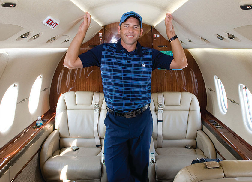 golfers with private jets 