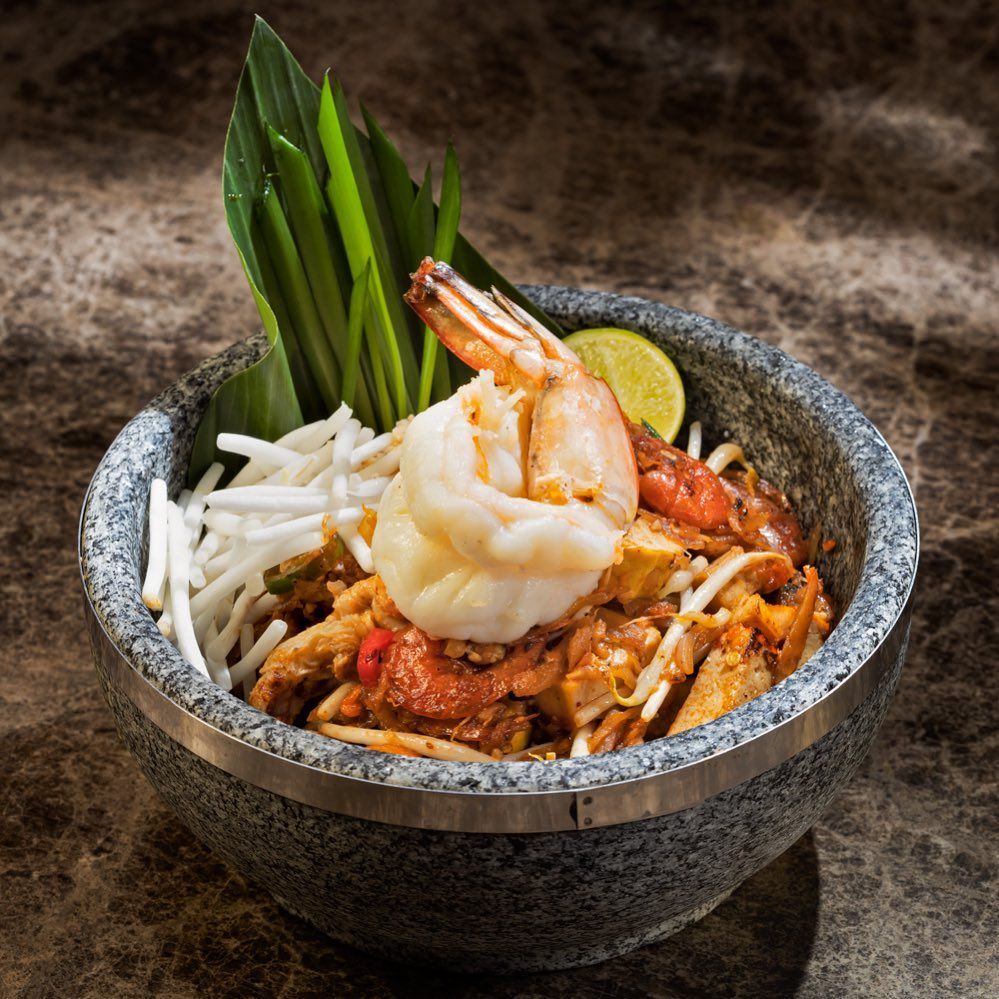 The 5 Best Traditional Thai Foods to Eat for Songkran in Bangkok