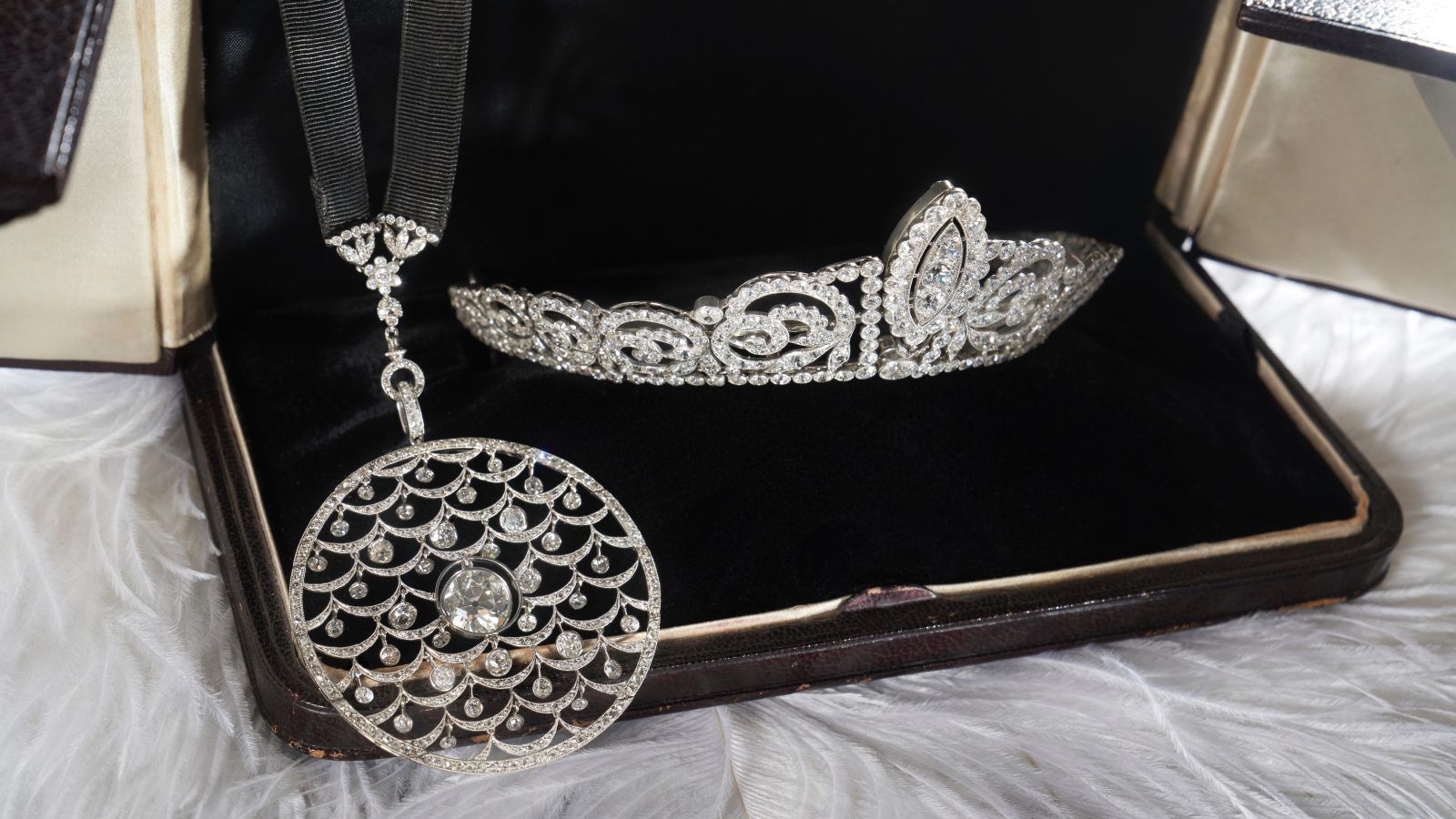 Inside Palais Royal’s From Design to Jewellery: Cartier Art Déco Exhibition