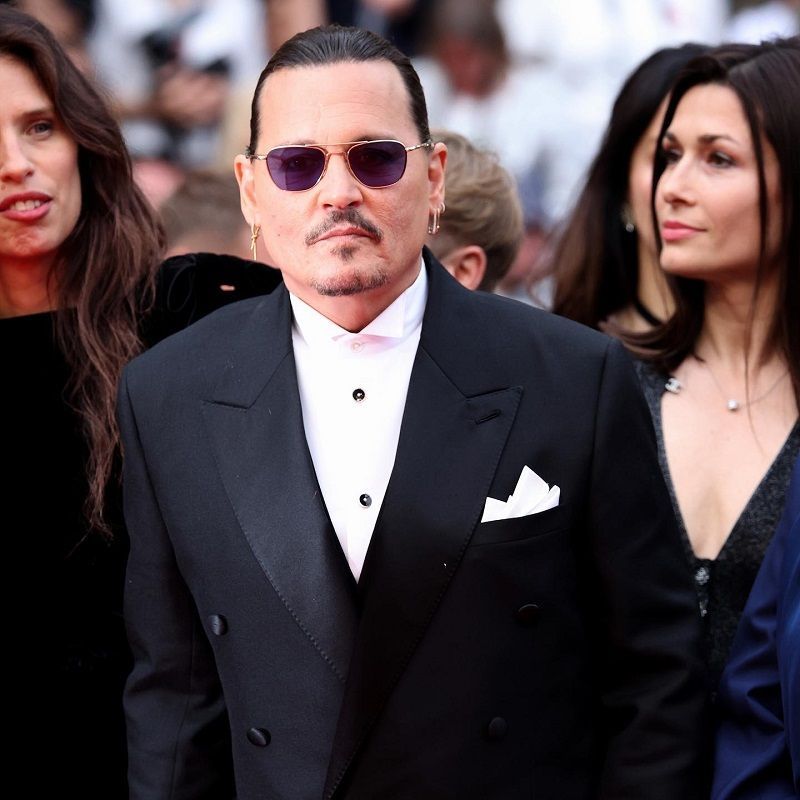 Johnny Depp’s Net Worth: How the Hollywood Star Built His Massive Fortune