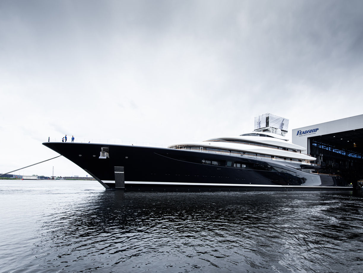 Feadship's Project 821: Pioneering Luxury with a Hydrogen-Powered Superyacht