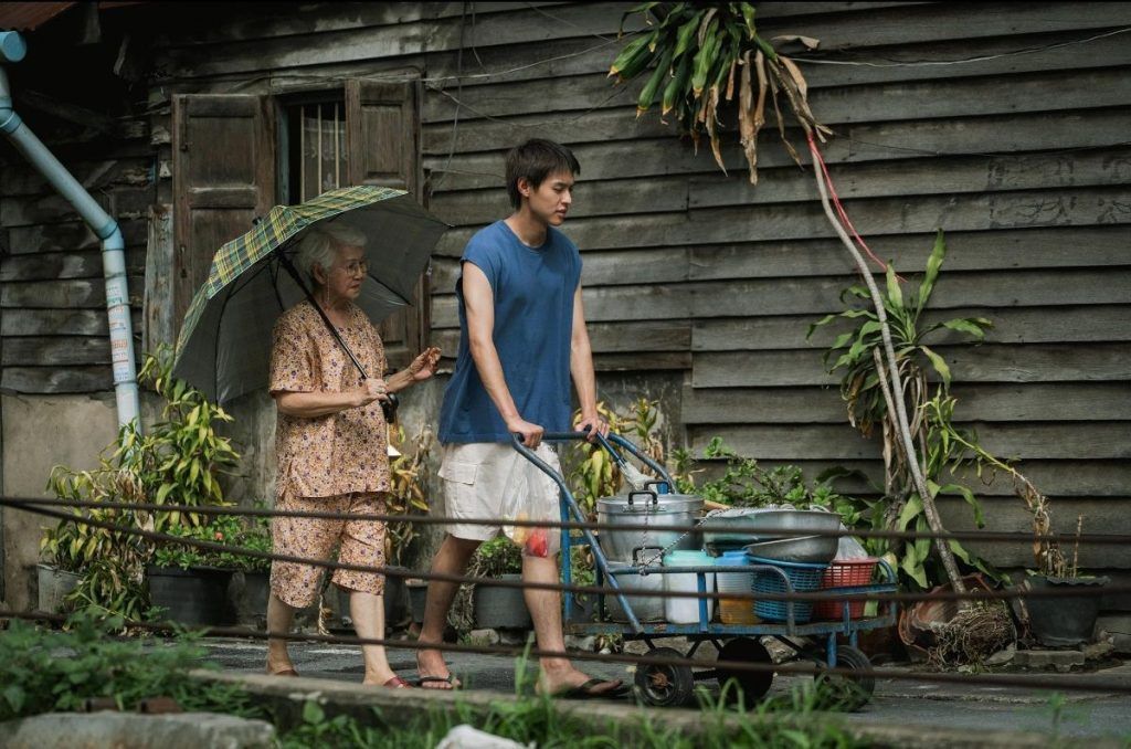 Talat Phlu, Amah’s Neighbourhood in <i>How To Make Millions Before Grandma Dies</i>