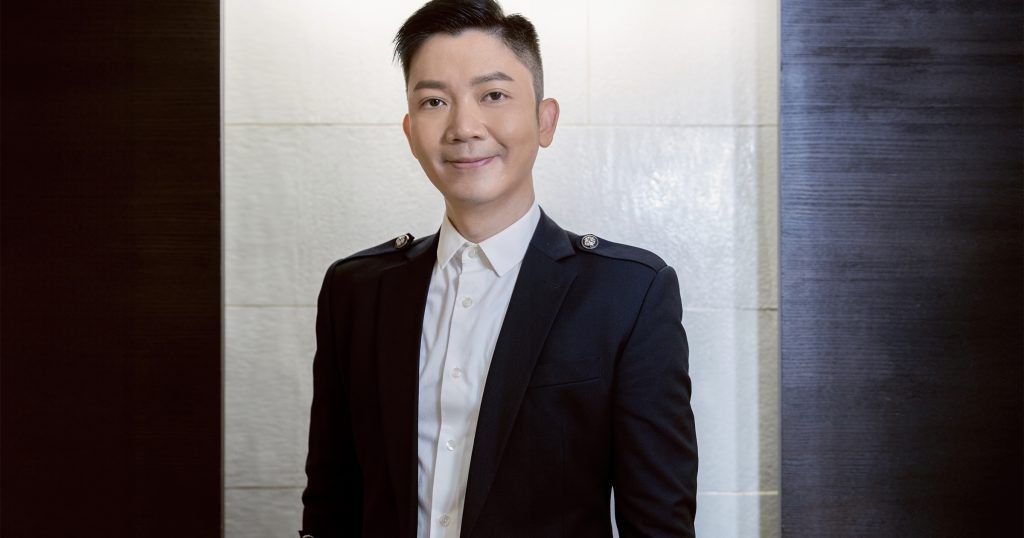 Into the Fire: Fengshui Master Lee Shing Chak Teaches Us How to Make Most of the Coming Decades