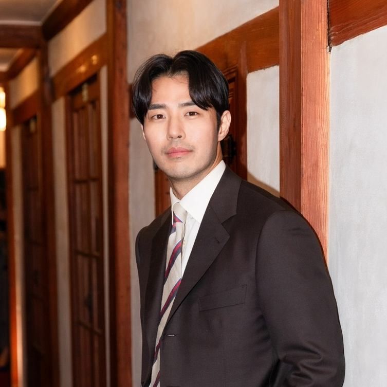 Seoul Spotlight: Actor and Designer Jin-Taek Oh on the Future of Korean Fashion