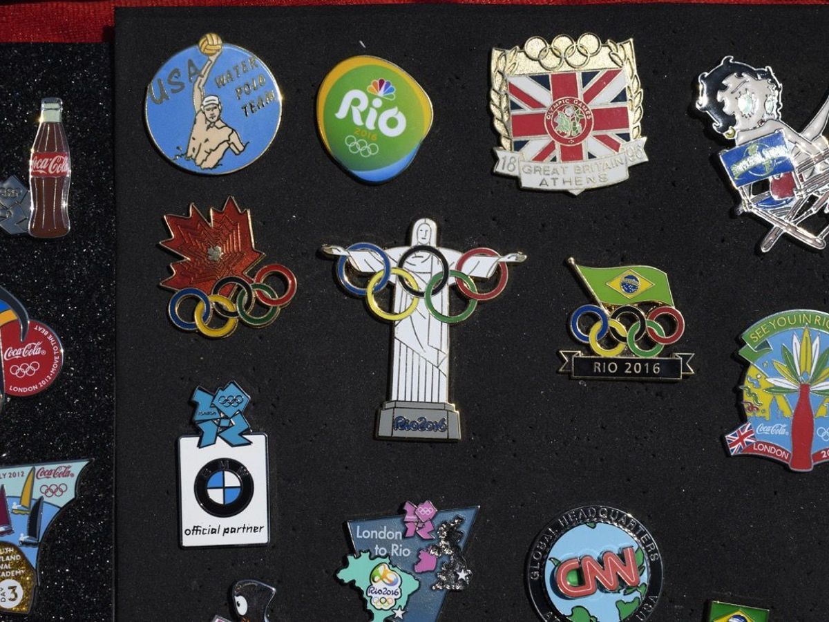 Pin's Olympiques Paris 2024 - Équipe Athlétisme Bahreïn - Édition Rare