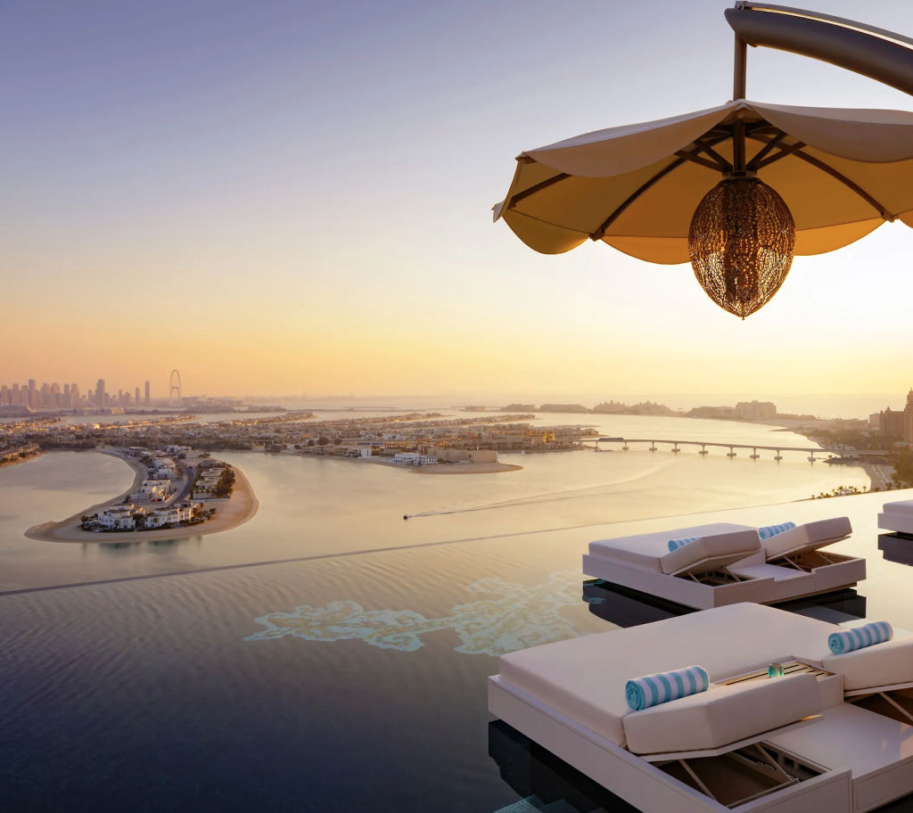 Rooms With a View: 5 Luxury Hotels With Breathtaking Vistas