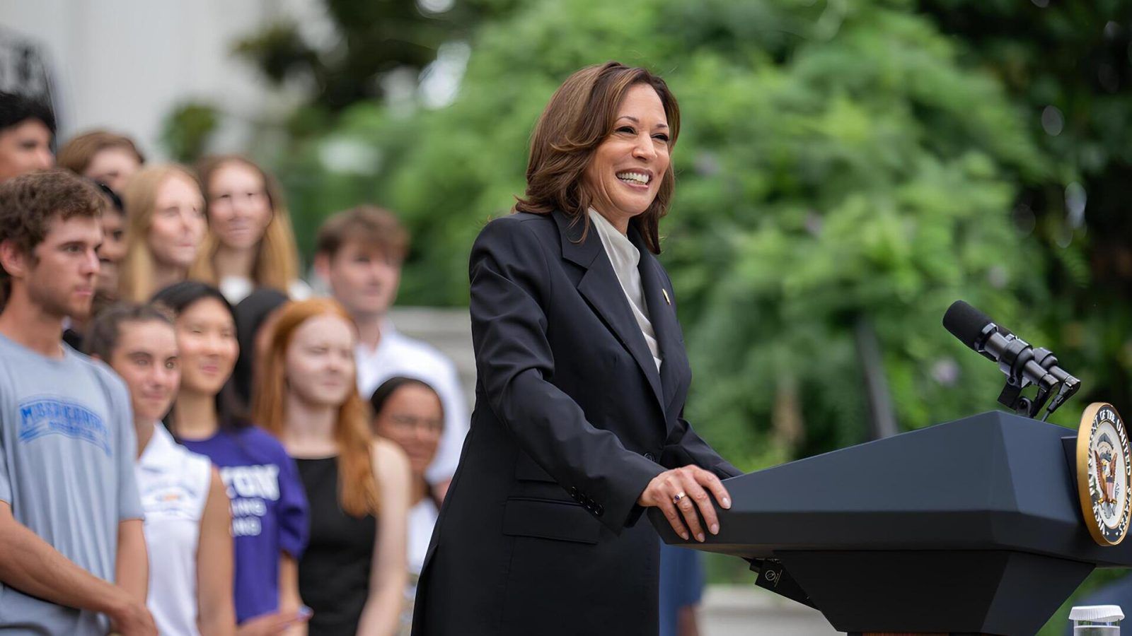 A TL; DR Guide to the Career, Plus Politics of Democratic Nominee Kamala Harris