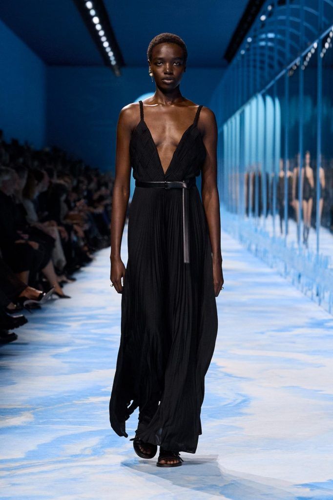 dior_rtw_ss25_look_70-682x1024