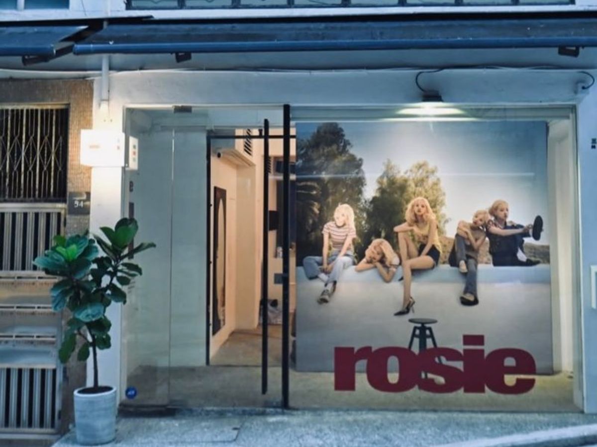 BLACKPINK ロゼ rose LA popup rosie SHIBUYA TSUTAYAにて世界初 