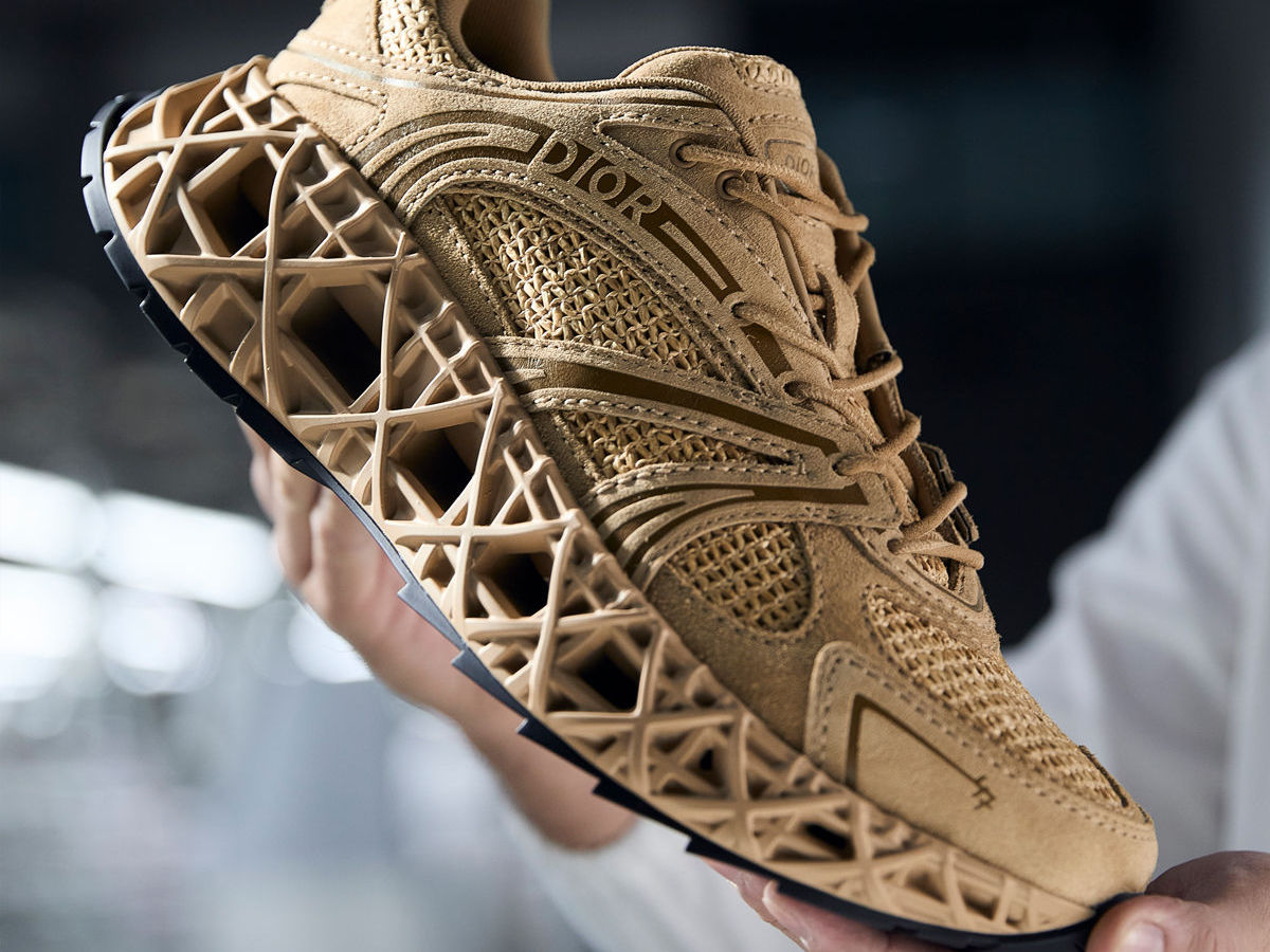 Take A Look at the Savoir-Faire of the Raffia DIOR B35 NXXT