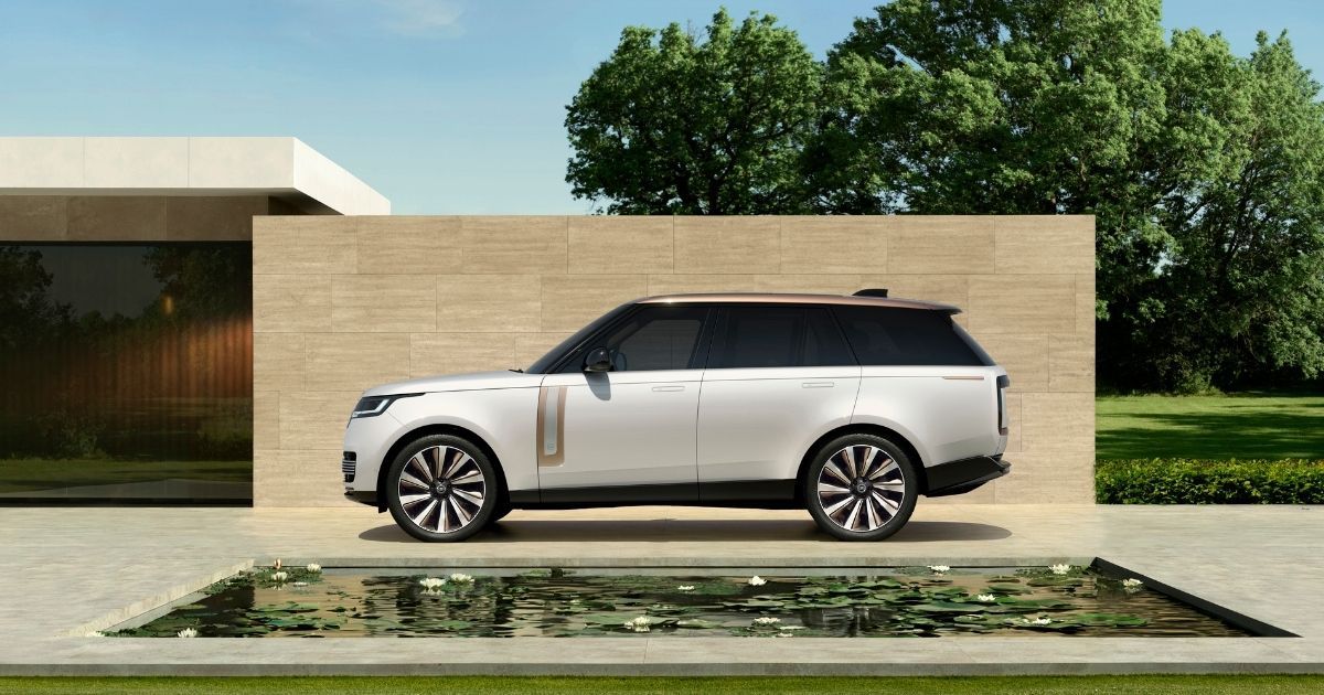 Range Rover Returns to Wimbledon 2025 in True British Style