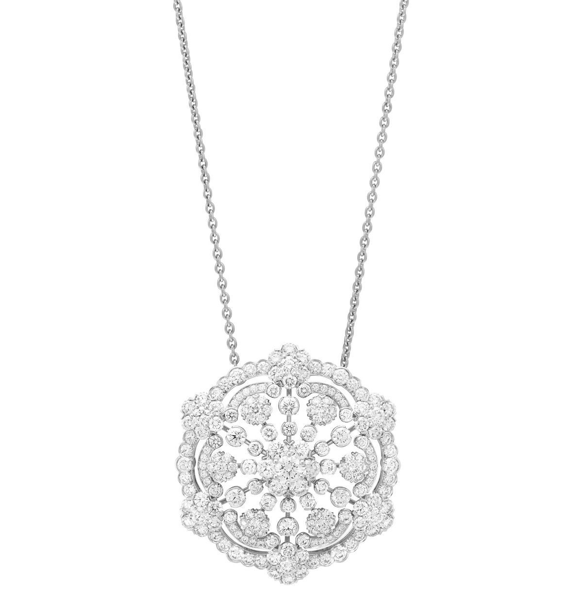 モンテカルロのエトワール Van Cleef & Arpels Debuts Snowflake Collection