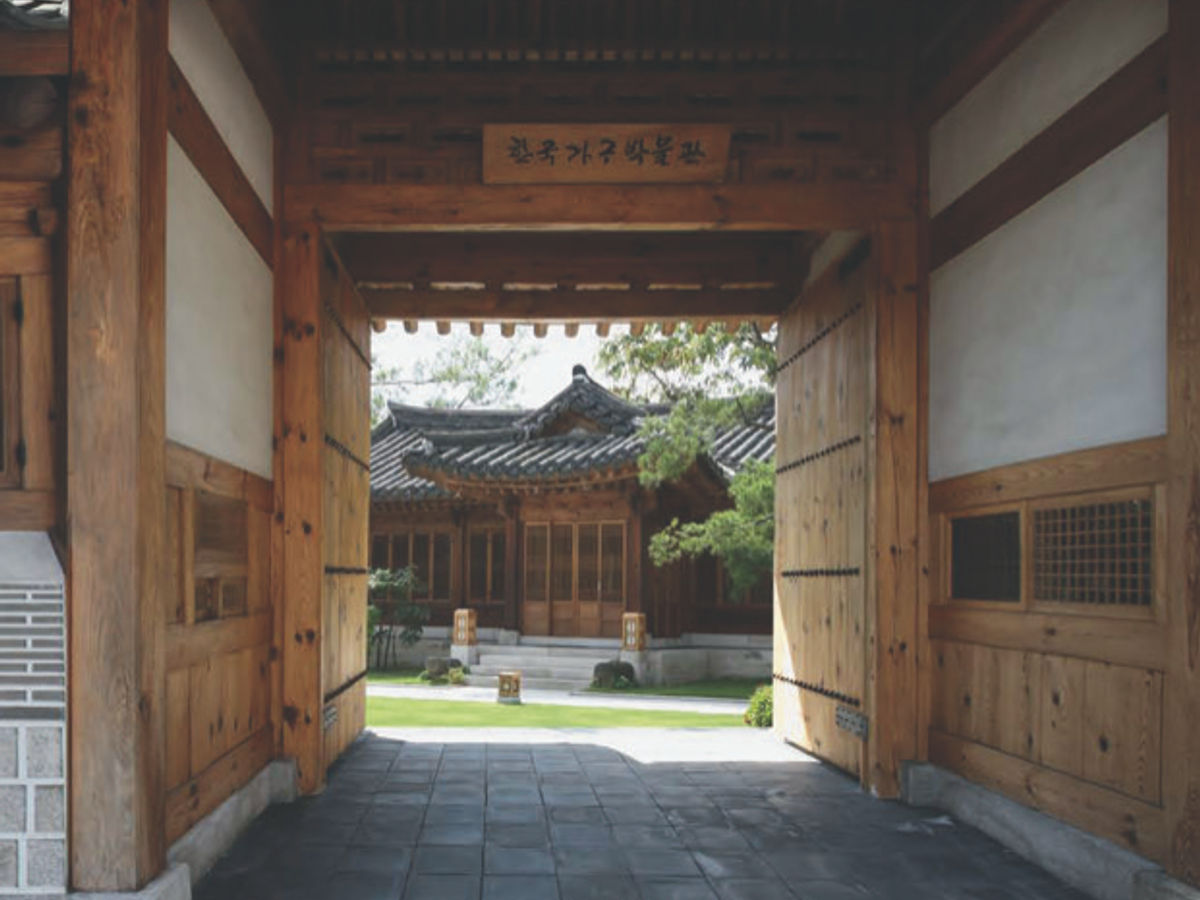Korean Furniture Museum Celebrates Culture Through Design