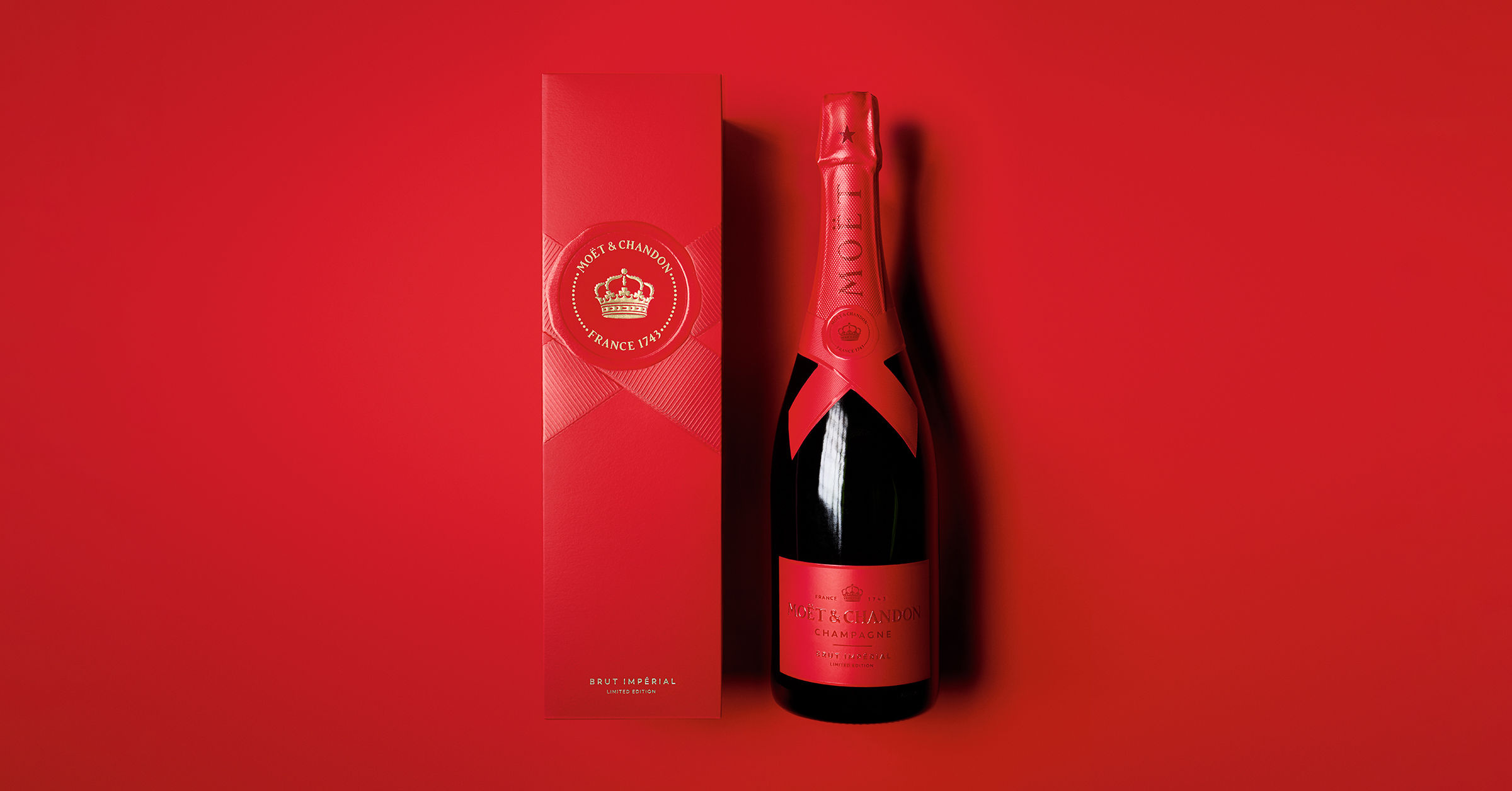 Celebrate the Holiday Season with Moët & Chandon's Limited Edition