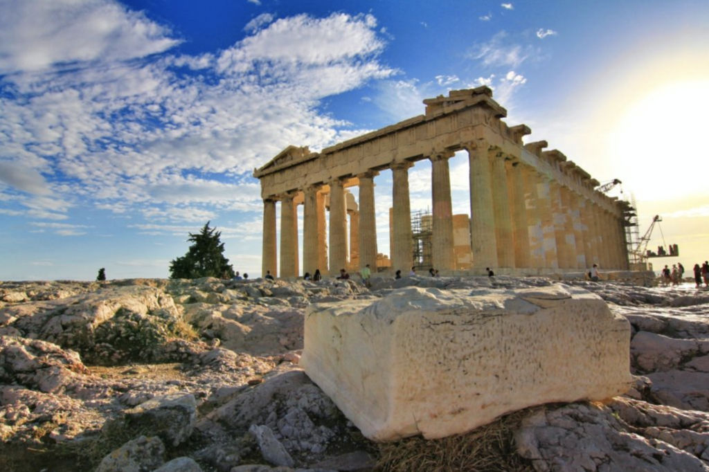 Greece to Reopen Tourism and International Flights from 15 June Progressively