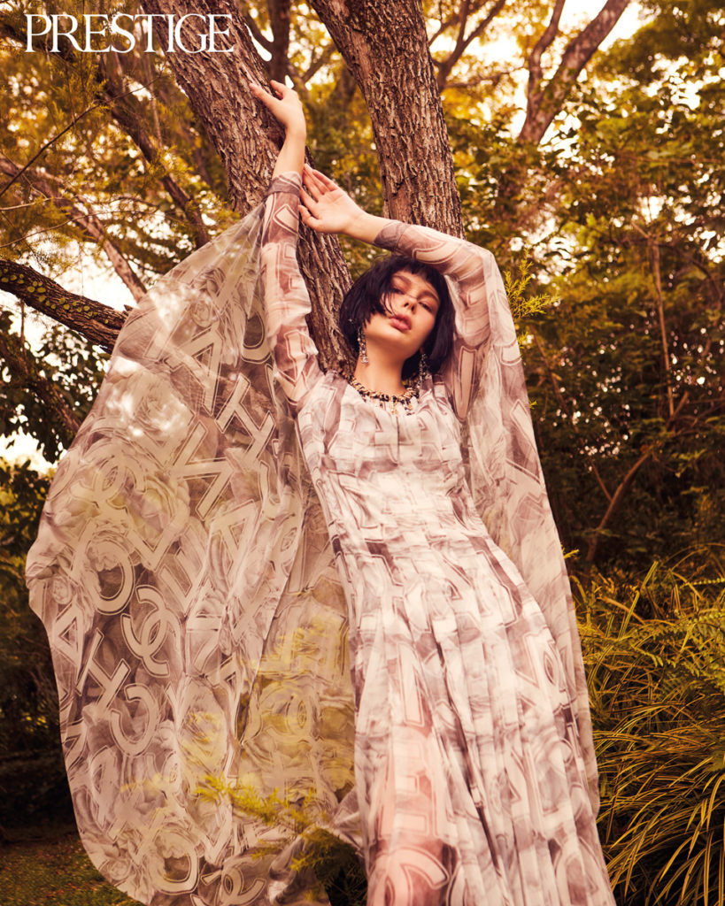 A Midsummer Dream: Graceful fashion for the season