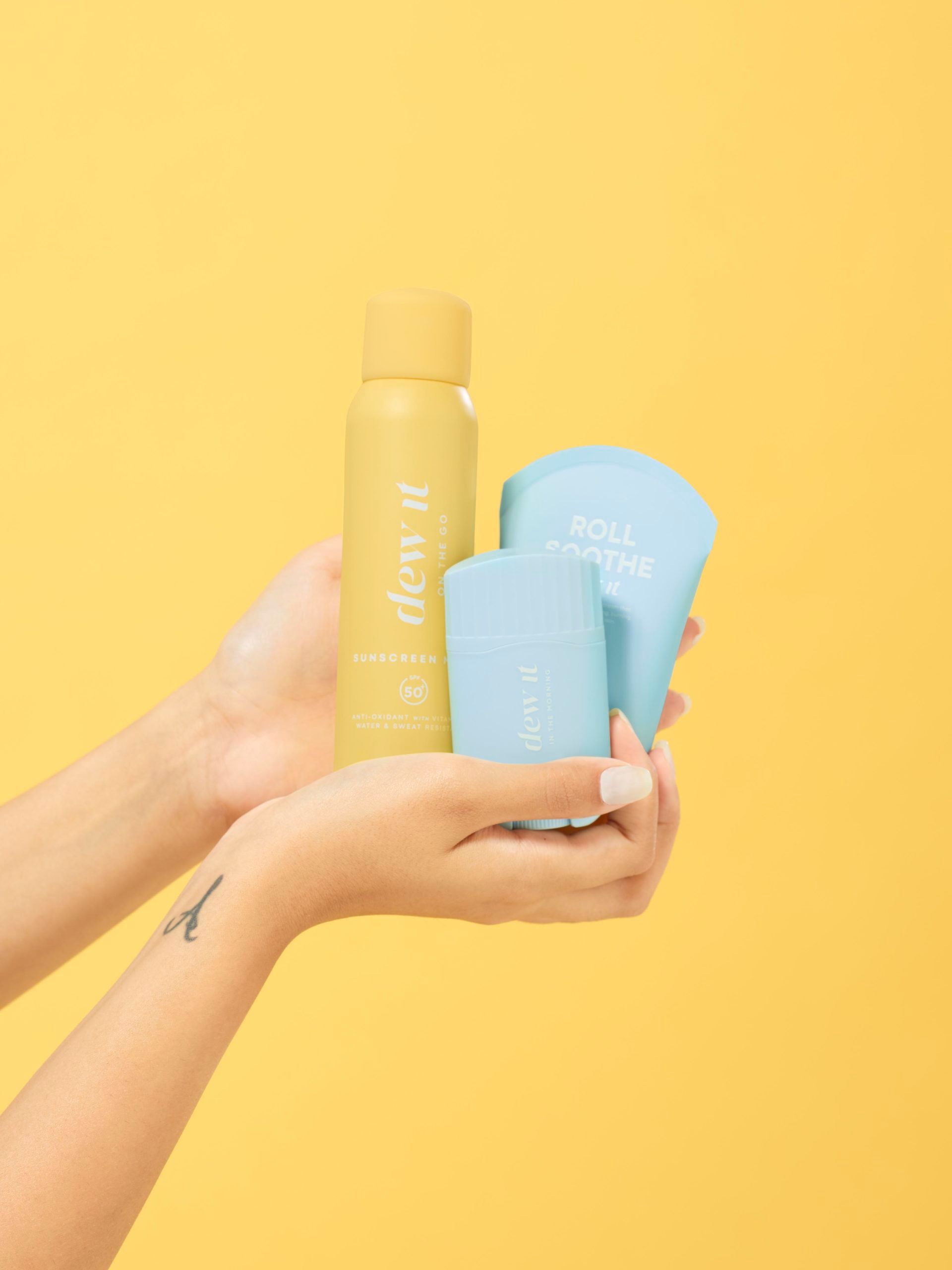 dew it on the go sunscreen mist