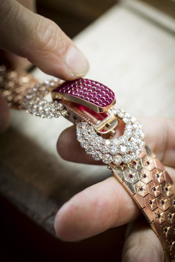 Van Cleef & Arpels Articulated Bracelet
