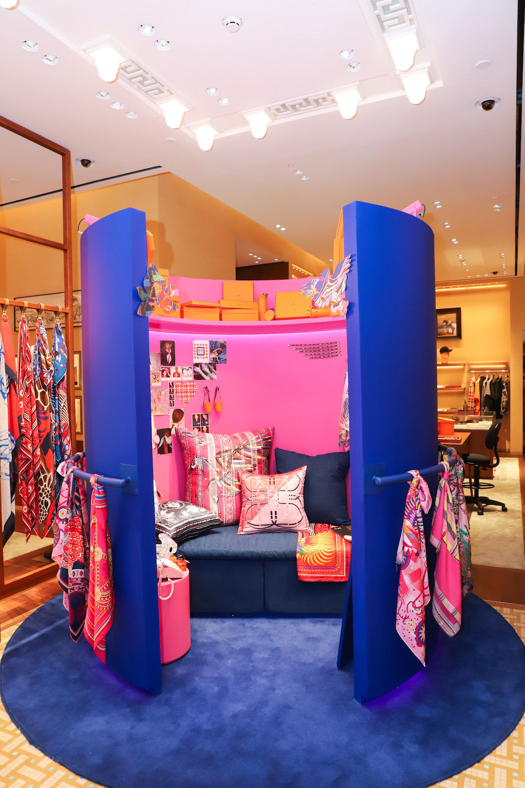 Get Lost Into Hermès's Universe Through The Hermès Pink Room