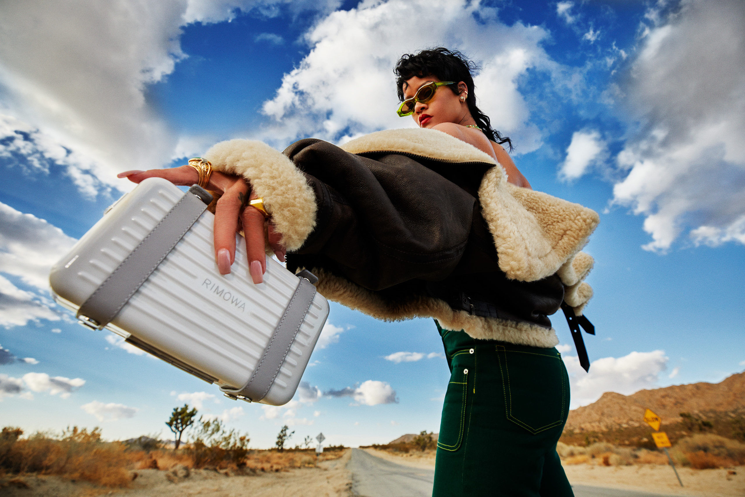 RIMOWA_RIHANNA_1-scaled.jpg?tr