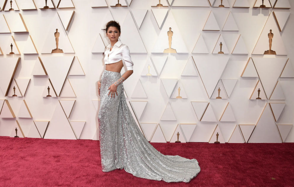 10 Best-Dressed Celebrities at the 2022 Oscars’ Red Carpet