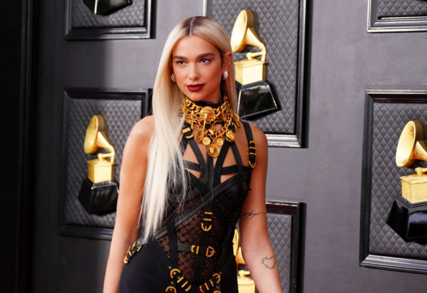 10 Best-Dressed Stars at 64th Annual Grammy Awards