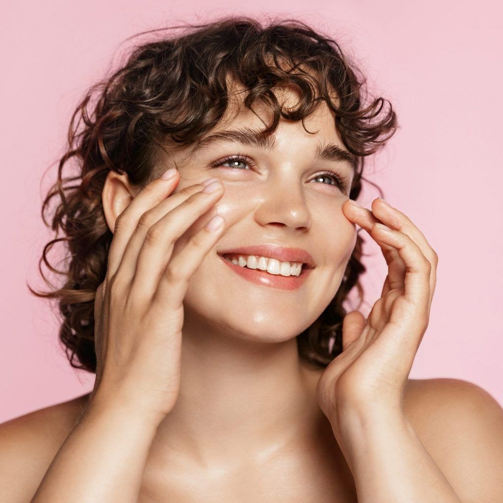 How apple cider vinegar is going to solve all your skin and hair woes