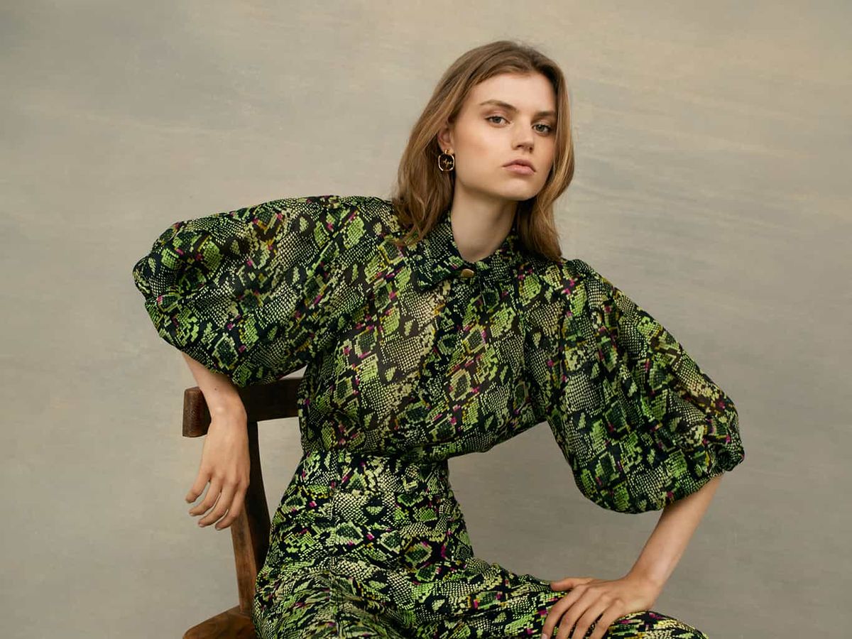 When Three Worlds Becomes One: Aje Presents Its Pre-Autumn 2022 Collection "Biophilia" When Three Worlds Becomes One: Aje Presents Its Pre-Autumn 2022 Collection "Biophilia"