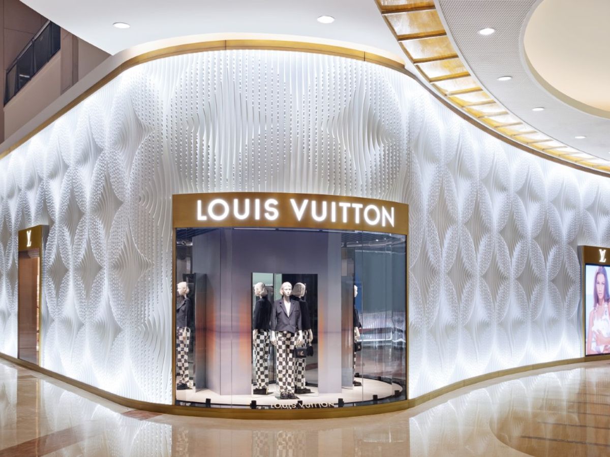 Louis Vuitton New Store at Pacific Place 