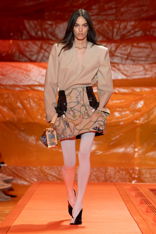 Louis Vuitton's Spring-Summer 2024 Collection - Star-studded Show