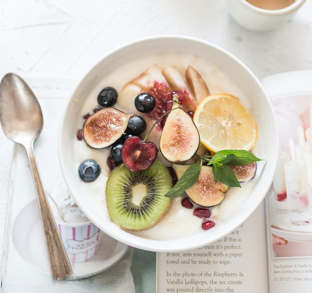 8 easy ways to improve your gut health and reduce that dreaded bloating