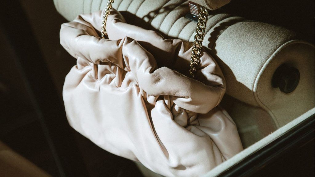 The bag that fits all: handbags for every day