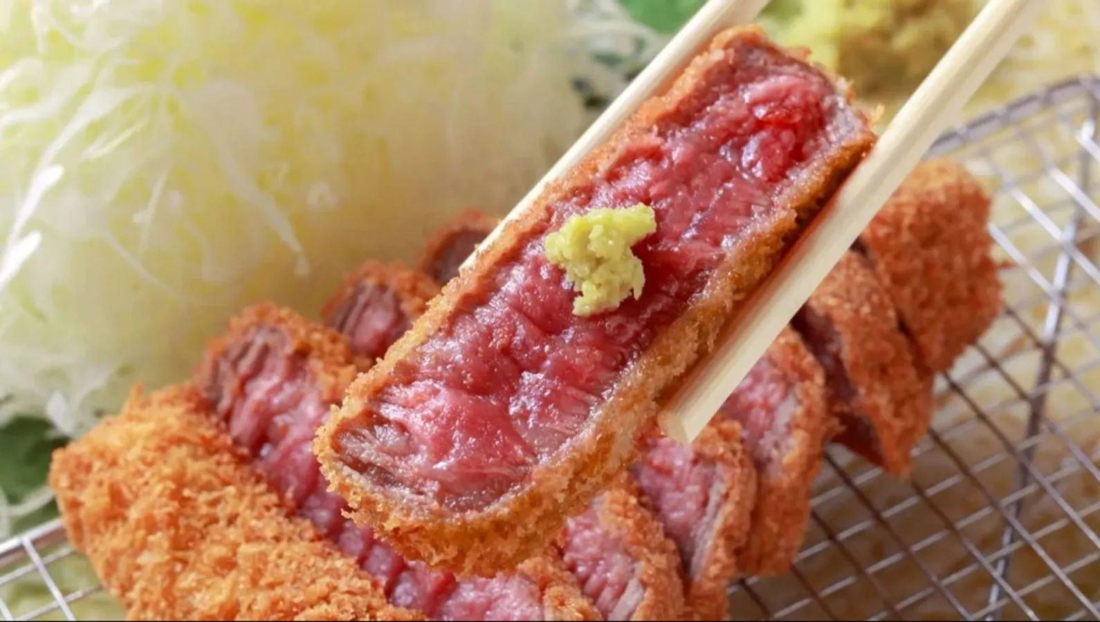 Gyukatsu Kyoto Katsugyu, the biggest beef cutlet chain in Japan, introduces its well-liked cutlet dish to Singapore