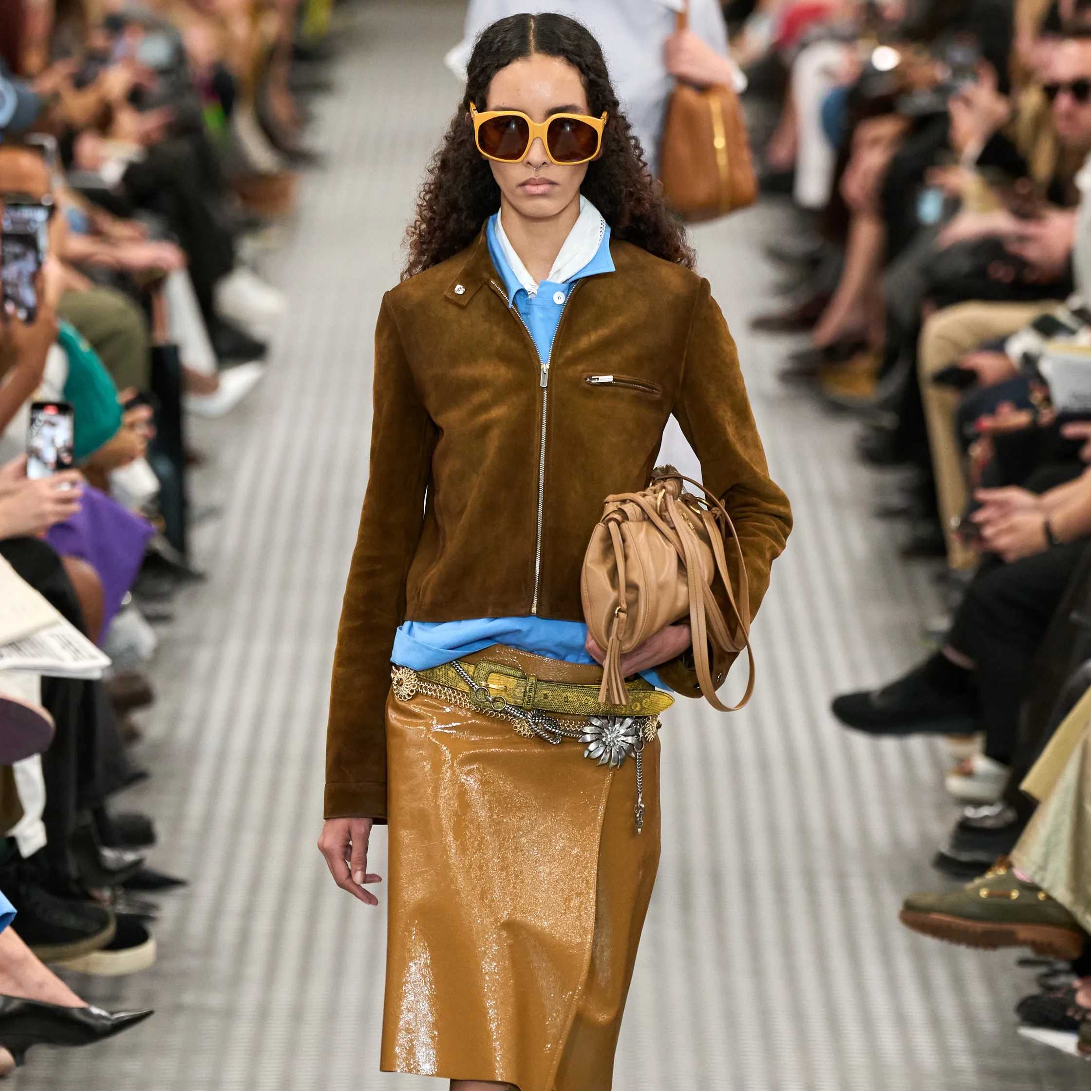 The Greatest Deals on Pantone's Color of the Year, Mocha Mousse
