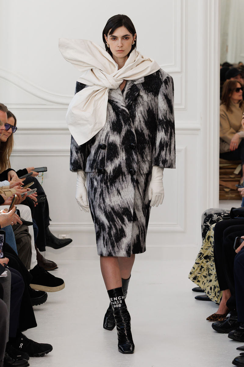 Sarah Burton unveils a couture-inspired collection for Givenchy