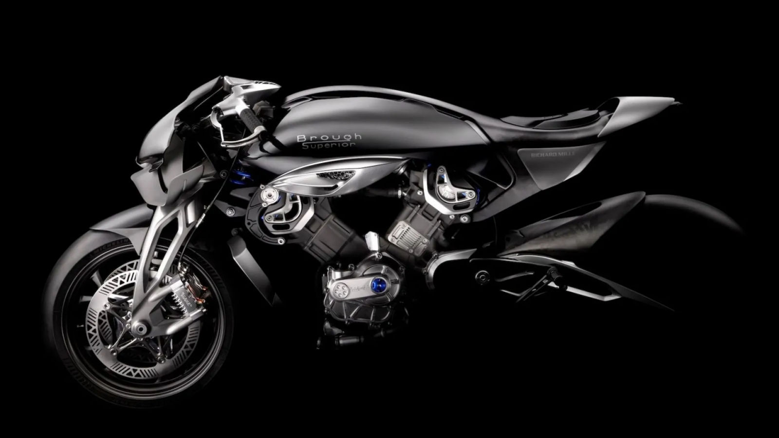 richard-mille-unveiled-the-rmb01-its-first-motorbike