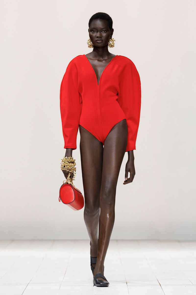 Givenchy_SS26_WOMEN_SHOW_LOOK_