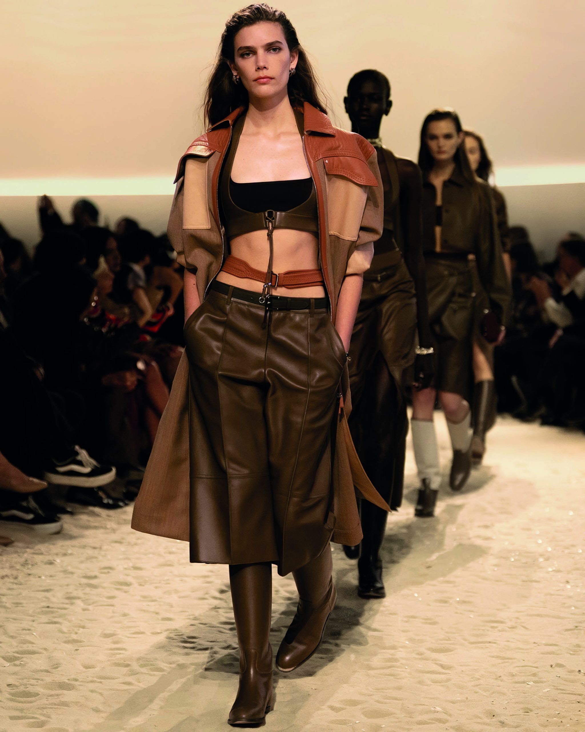 HERMES_WRTW_SS26_Show_ZoeJoube