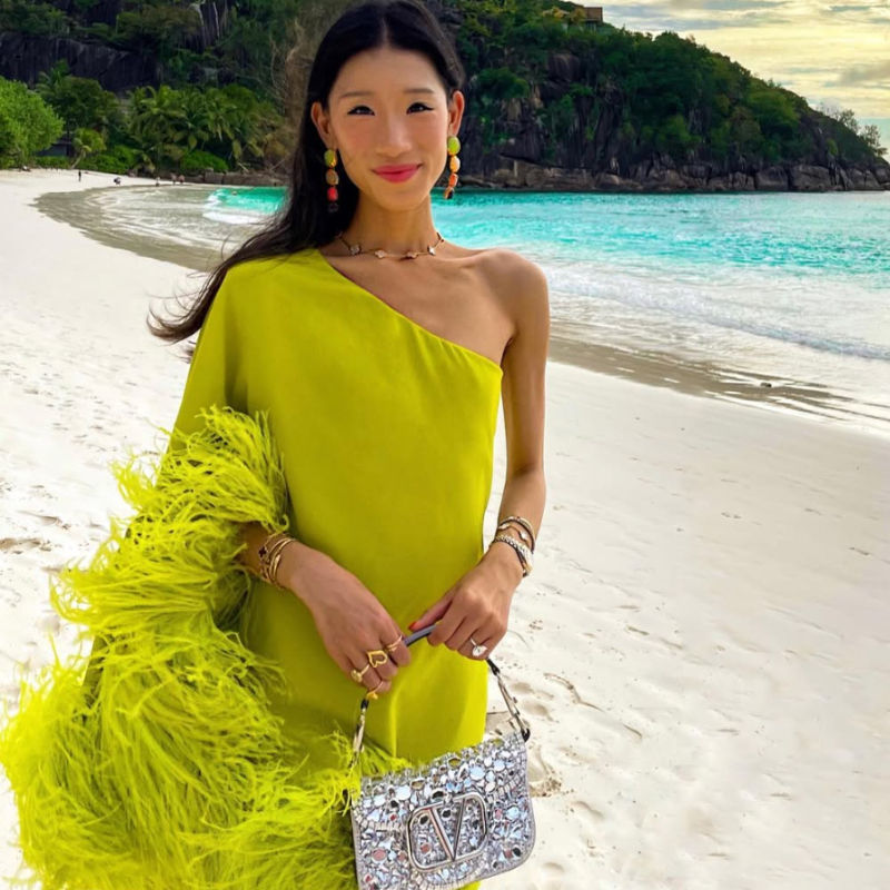 "RichTok Queen" Becca Bloom's Luxurious Bag Collection